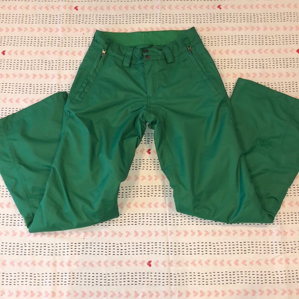 Women’s North Face Kelly green ski pants size XS